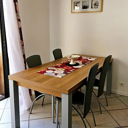 Appartement 1 Maison Regis